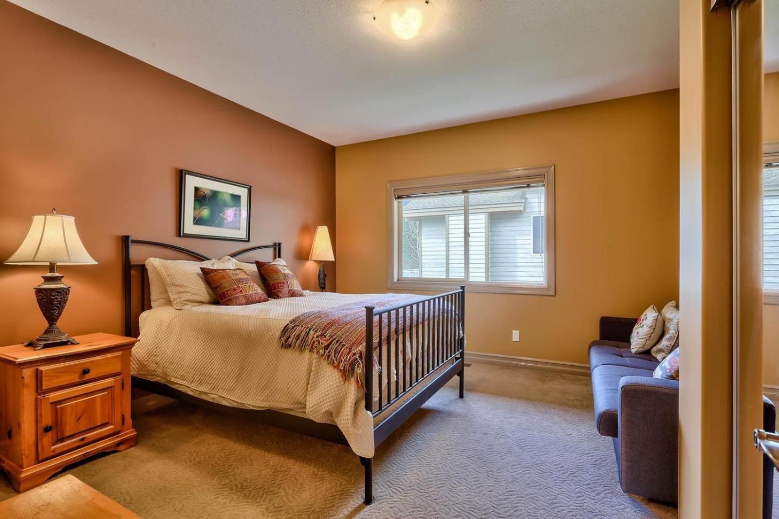 Soleil Chalet By Bear Country Sun Peaks Chambre photo