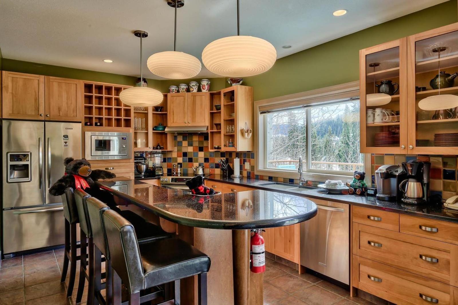 Soleil Chalet By Bear Country Sun Peaks Chambre photo